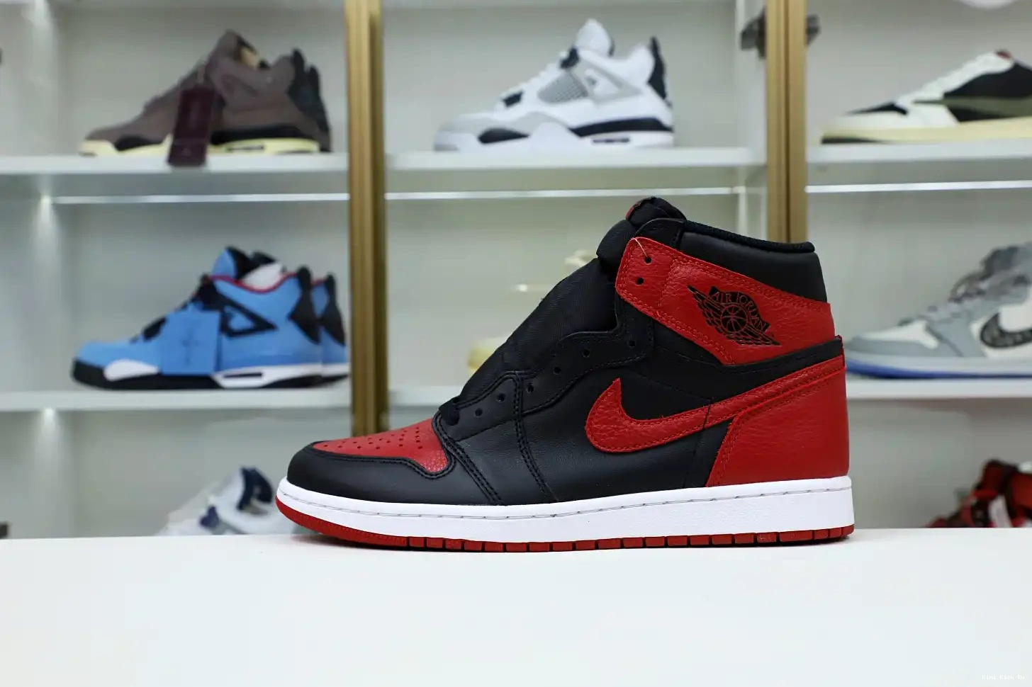 'BRED' HIGH Kimikick RETRO 1 AIR OG JORDAN 0519